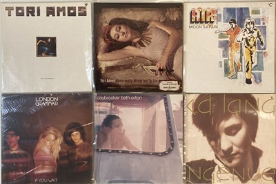 Lot 1200 - ELECTRONIC/ ROCK - MODERN LPs