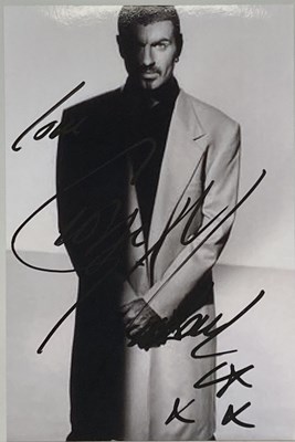 Lot 311 - GEORGE MICHAEL SIGNED PHOTO