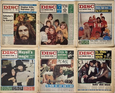 Lot 94 - MUSIC MAGAZINES - 1960S AND 1970S INC NME / RECORD MIRROR ETC.
