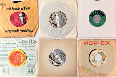 Lot 44 - REGGAE - ROOTS/ROCKSTEADY 7" (UK 60s/70s WITH RARITIES)