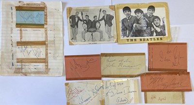 Lot 162 - 1960S SCENE AUTOGRAPHS - HOLLIES ETC.