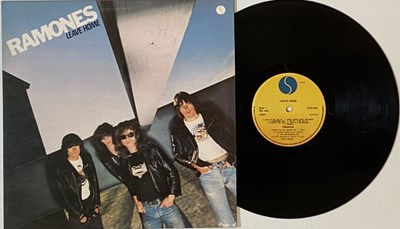 Lot 534 - RAMONES - LPs