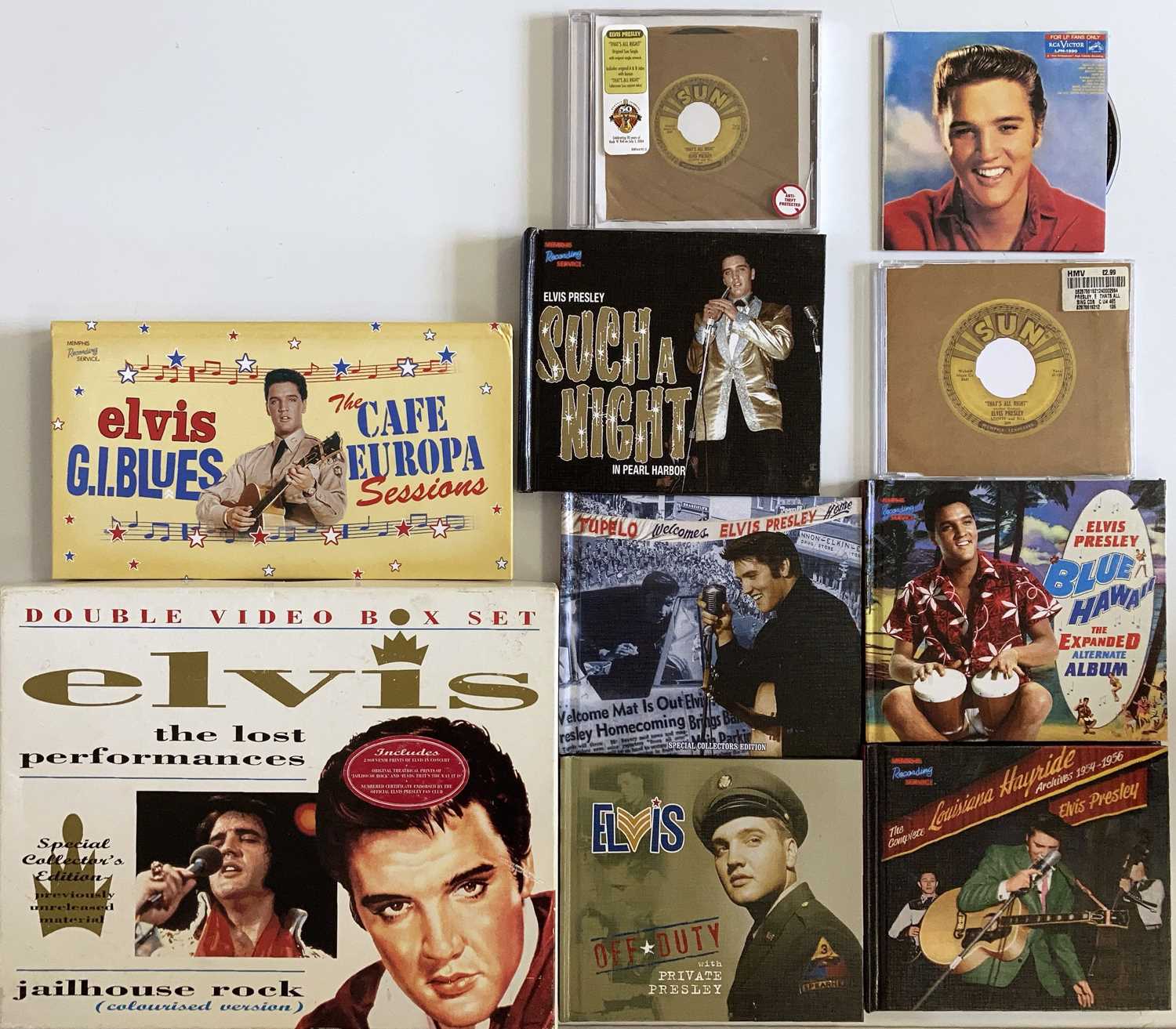 Lot 125 - ELVIS CD BOOK COMPILATIONS