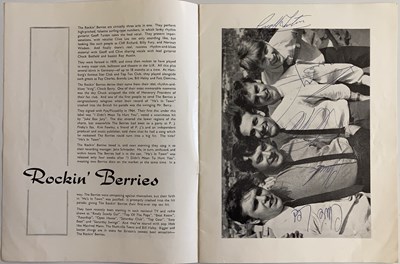 Lot 170 - ROY ORBISON SIGNED 1965 PROGRAMME.