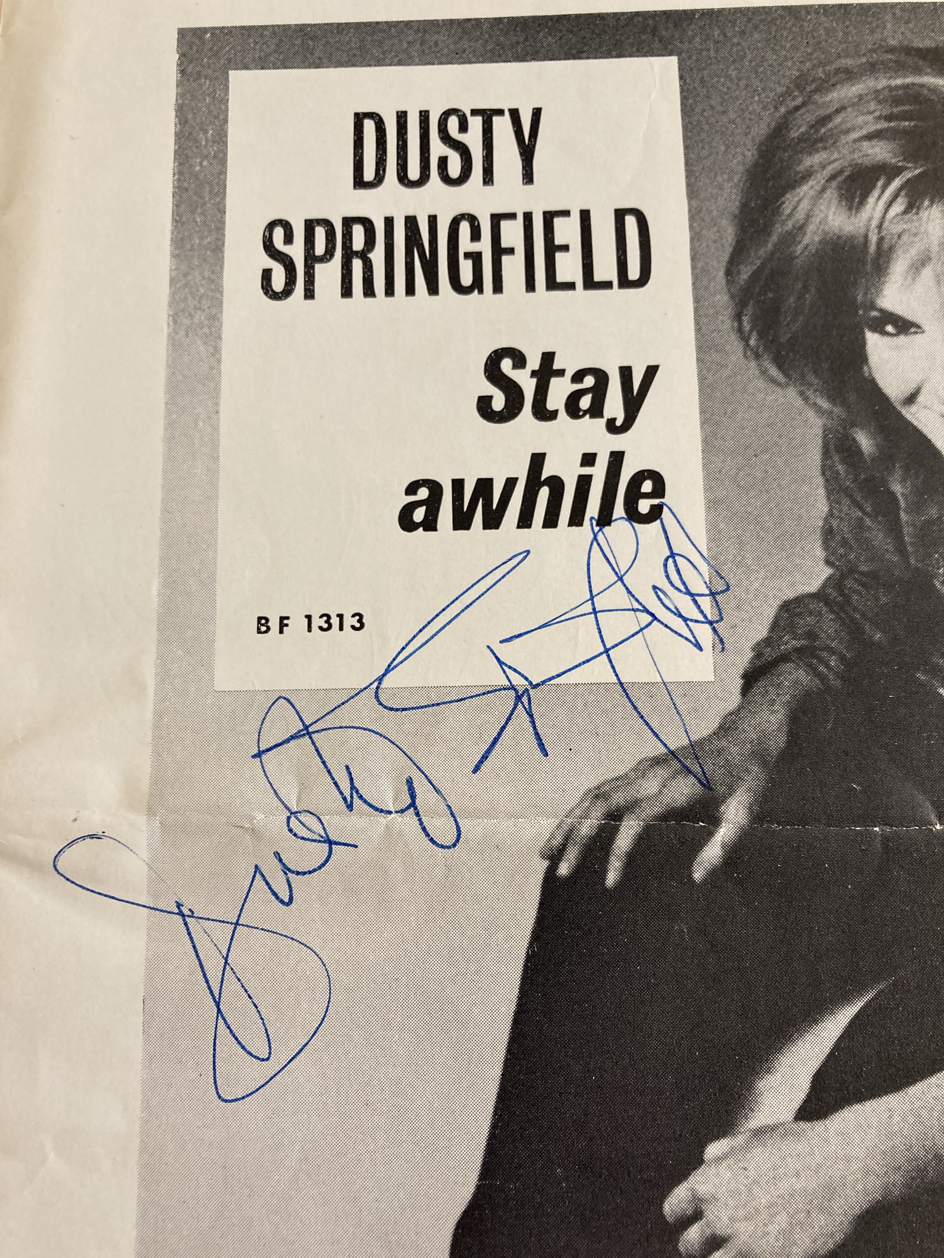 Lot 171 - 1960S STARS AUTOGRAPHED PROGRAMMES - BILLY J