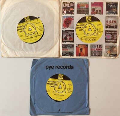 Lot 654 - STATUS QUO - 7" UK PYE 60s PROMO RARITIES