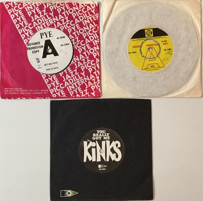 Lot 658 - THE KINKS - 7" RARITIES INC PROMOS