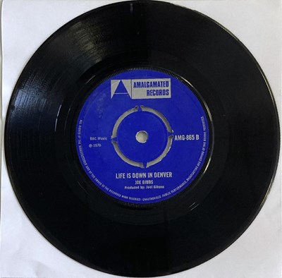 Lot 256 - JOE GIBBS - HIJACKED 7" (ORIGINAL UK RELEASE - AMALGAMATED AMG 865)