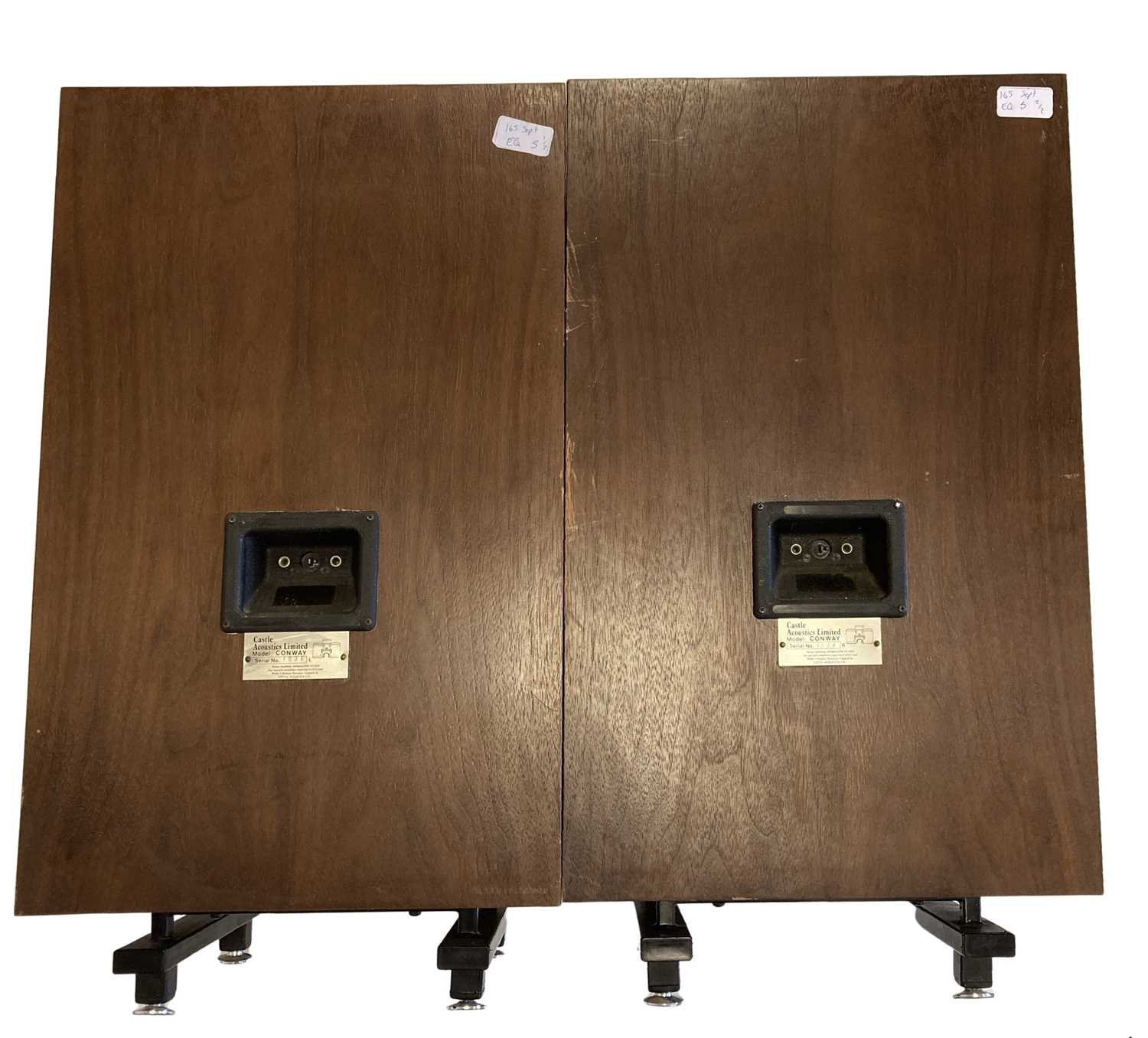 Lot 5 Castle Conway Stereo Speakers.