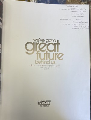 Lot 25 - MOTT THE HOOPLE SIGNED LIMITED EDITION BOOK.