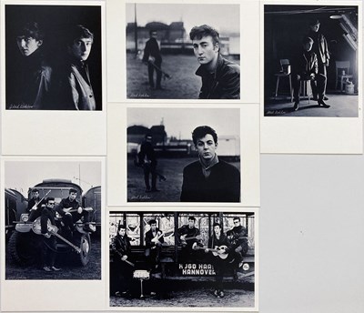 Lot 325 - ASTRID KIRCHHERR SIGNED SET OF POSTCARDS.