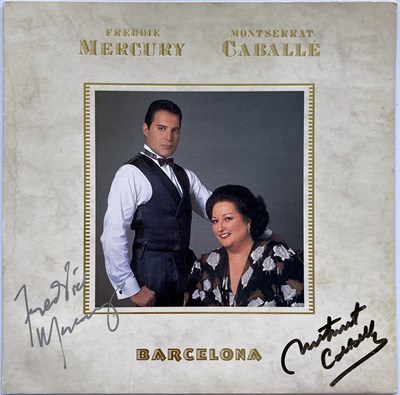 Lot 186 - FREDDIE MERCURY AND MONTSERRAT CABALLE SIGNED LP.