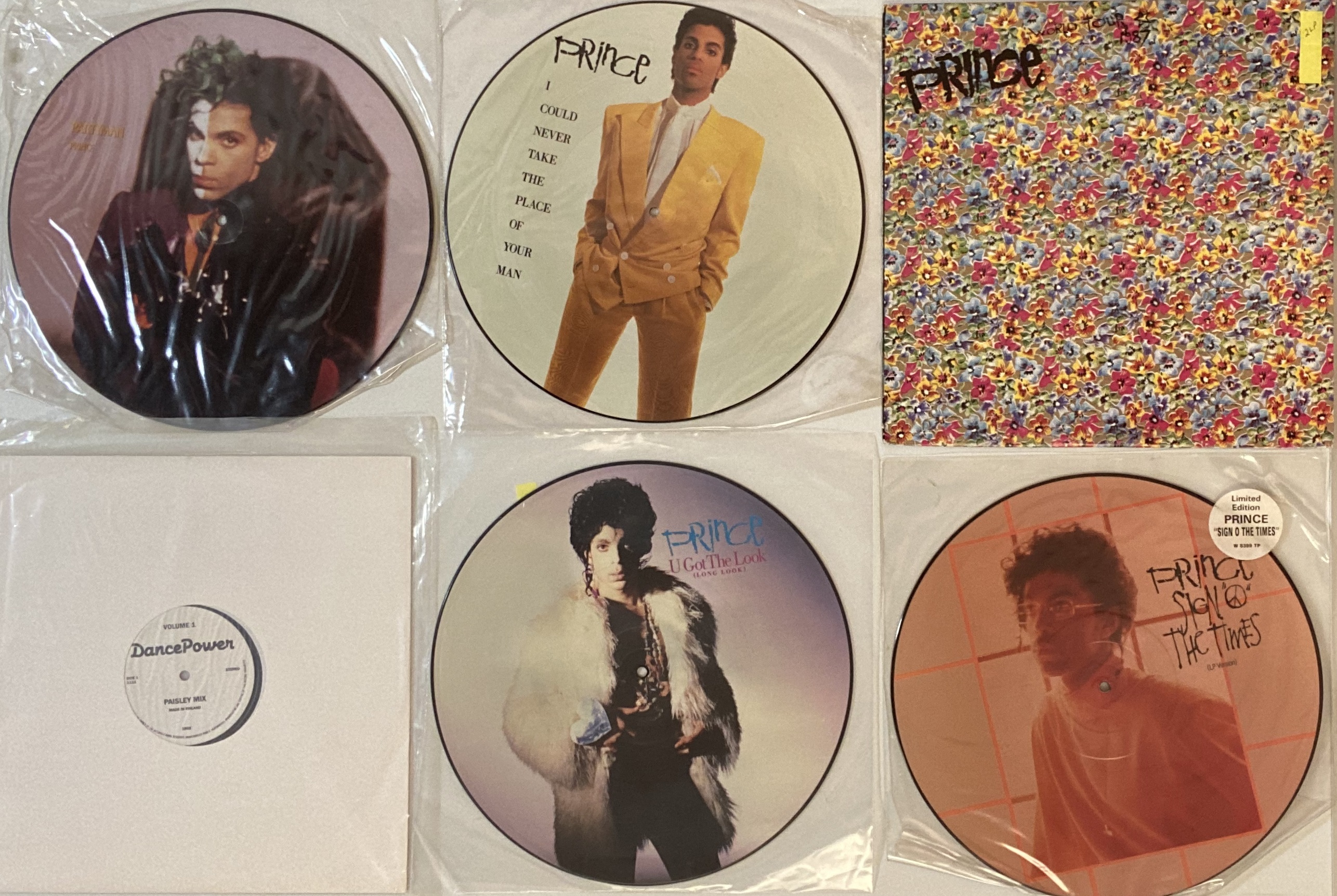 Lot 796 - PRINCE - LPs/12