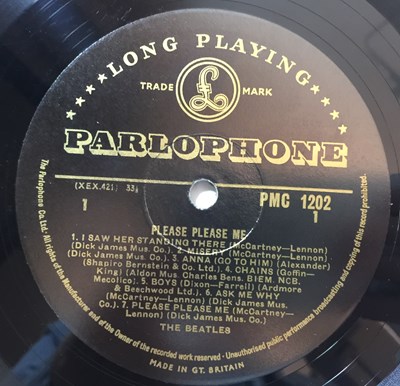 Lot 924 - THE BEATLES - PLEASE PLEASE ME LP (1ST UK 'BLACK AND GOLD' PRESSING - PMC 1202 - SUPERB COPY)