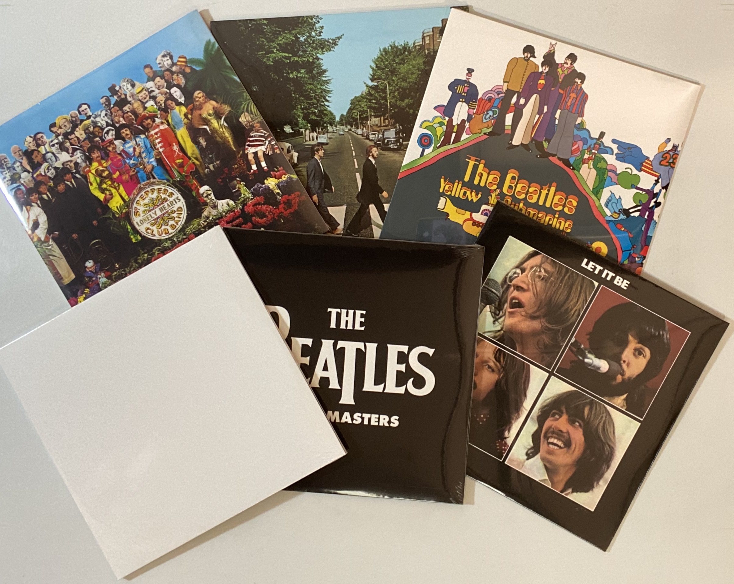 Lot 3 THE BEATLES THE BEATLES LP BOX SET (14 ALBUM