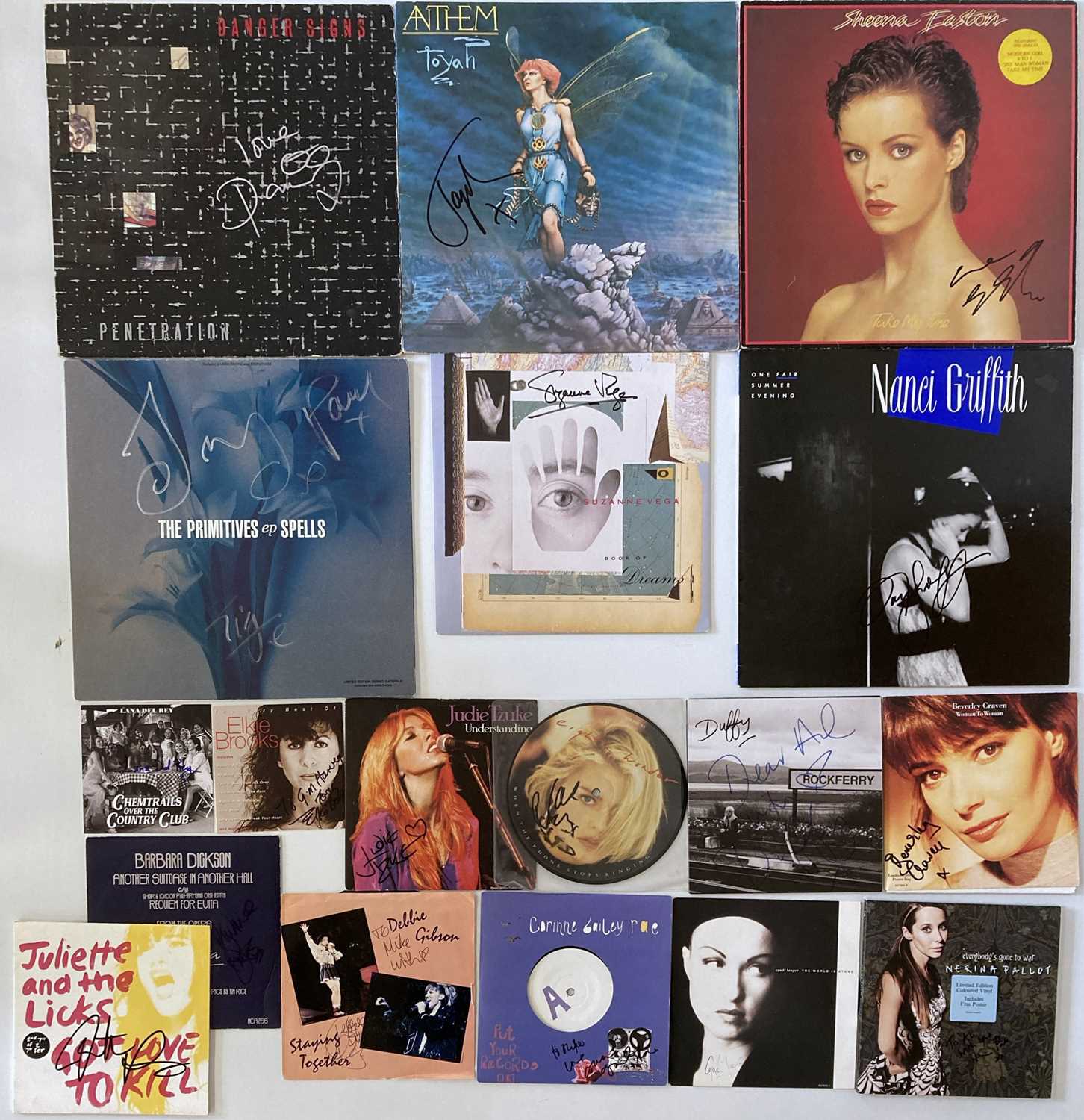 Lot 230 - FEMALE STARS - SIGNED RECORDS.