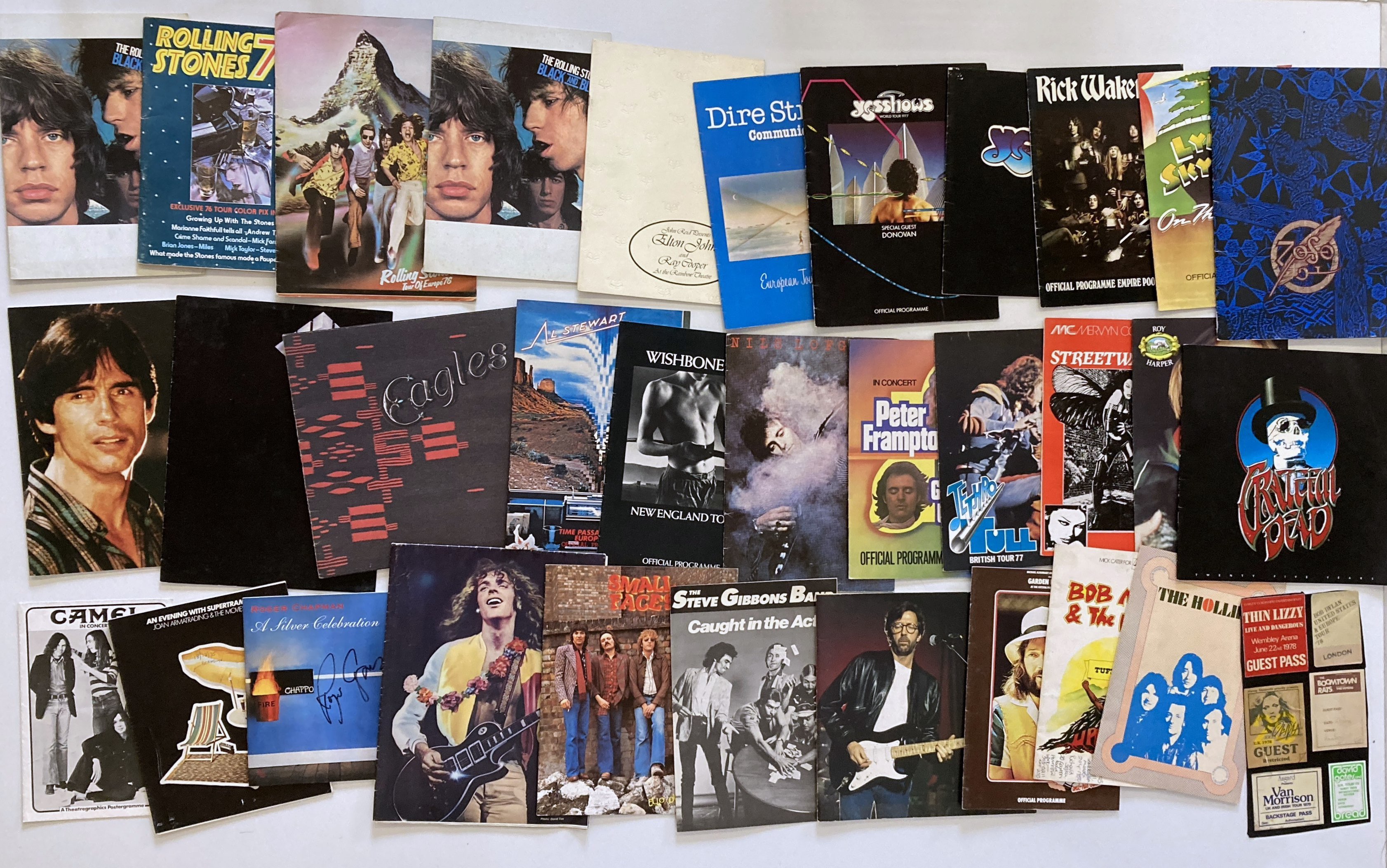 Lot 146 - 1970S AND 1980S CONCERT PROGRAMMES AND