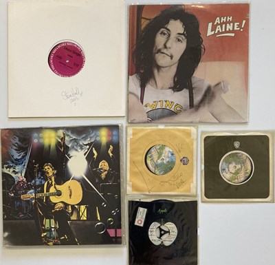Lot 333 - PAUL MCCARTNEY & WINGS RELATED SIGNED LPS/7".