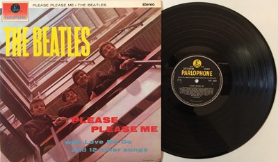 Lot 17 - THE BEATLES - PLEASE PLEASE ME LP (UK 5TH STEREO - PCS 3042)