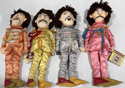 Lot 155 - THE BEATLES SGT. PEPPERS APPLAUSE DOLLS.