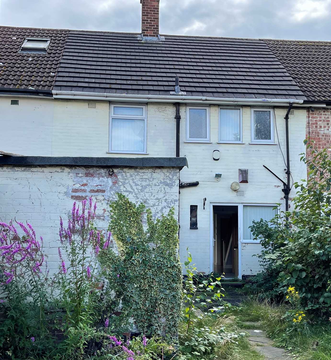 Lot 240 HARRISON CHILDHOOD HOME 25 UPTON