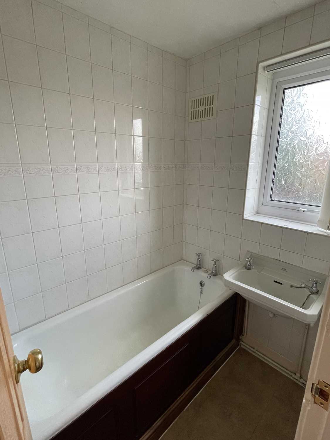 Lot 240 HARRISON CHILDHOOD HOME 25 UPTON