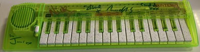 Lot 296 - PULP FULLY SIGNED BONTEMPI KEYBOARD