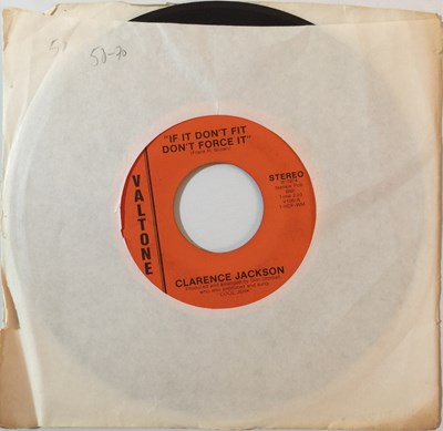 Lot 76 - CLARENCE JACKSON - IF IT DON'T FIT DON'T FORCE IT 7" (V106)