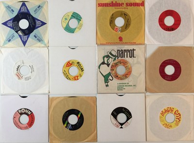 Lot 302 - NORTHERN/ SOUL - 7" COLLECTION