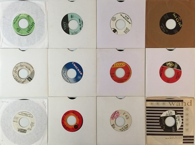 Lot 303 - NORTHERN/ SOUL - 7" COLLECTION