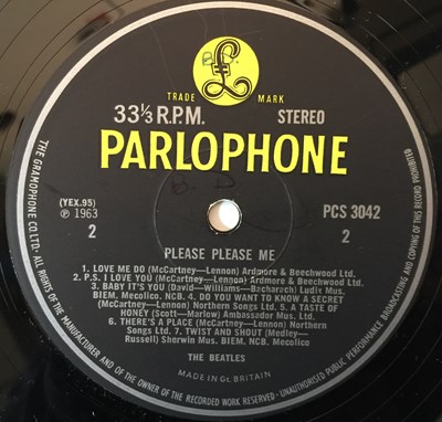 Lot 960 - THE BEATLES - PLEASE PLEASE ME LP (1969 STEREO UK PRESSING - PCS 3042)