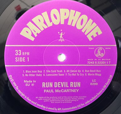 Lot 947 - PAUL MCCARTNEY - RUN DEVIL RUN LP (522 3511)