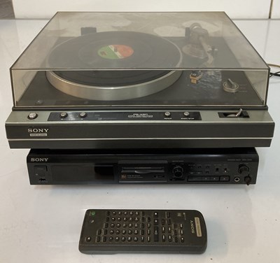 Lot 15 - SONY PS-X60 TURNTABLE AND MINIDISC PLAYER
