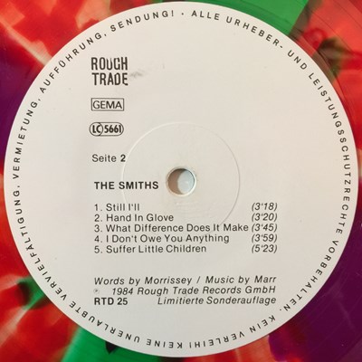 Lot 66 - THE SMITHS - THE SMITHS LP - ORIGINAL GERMAN NUMBERED MULTI-COLOURED VINYL (ROUGH TRADE - RTD 25)
