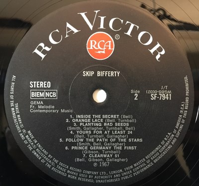 Lot 86 - SKIP BIFFERTY - SKIP BIFFERTY LP (ORIGINAL UK STEREO PRESSING - RCA VICTOR SF 7941)