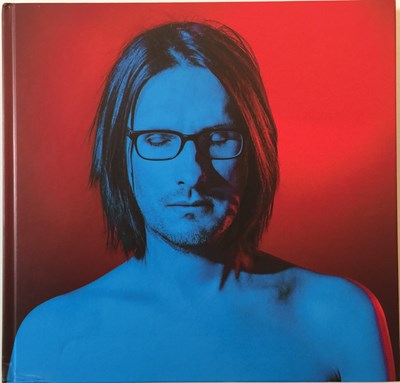 Lot 902 - STEVEN WILSON - TO THE BONE (DELUXE CD/DVD/7" BOX SET - CAROL016DX)