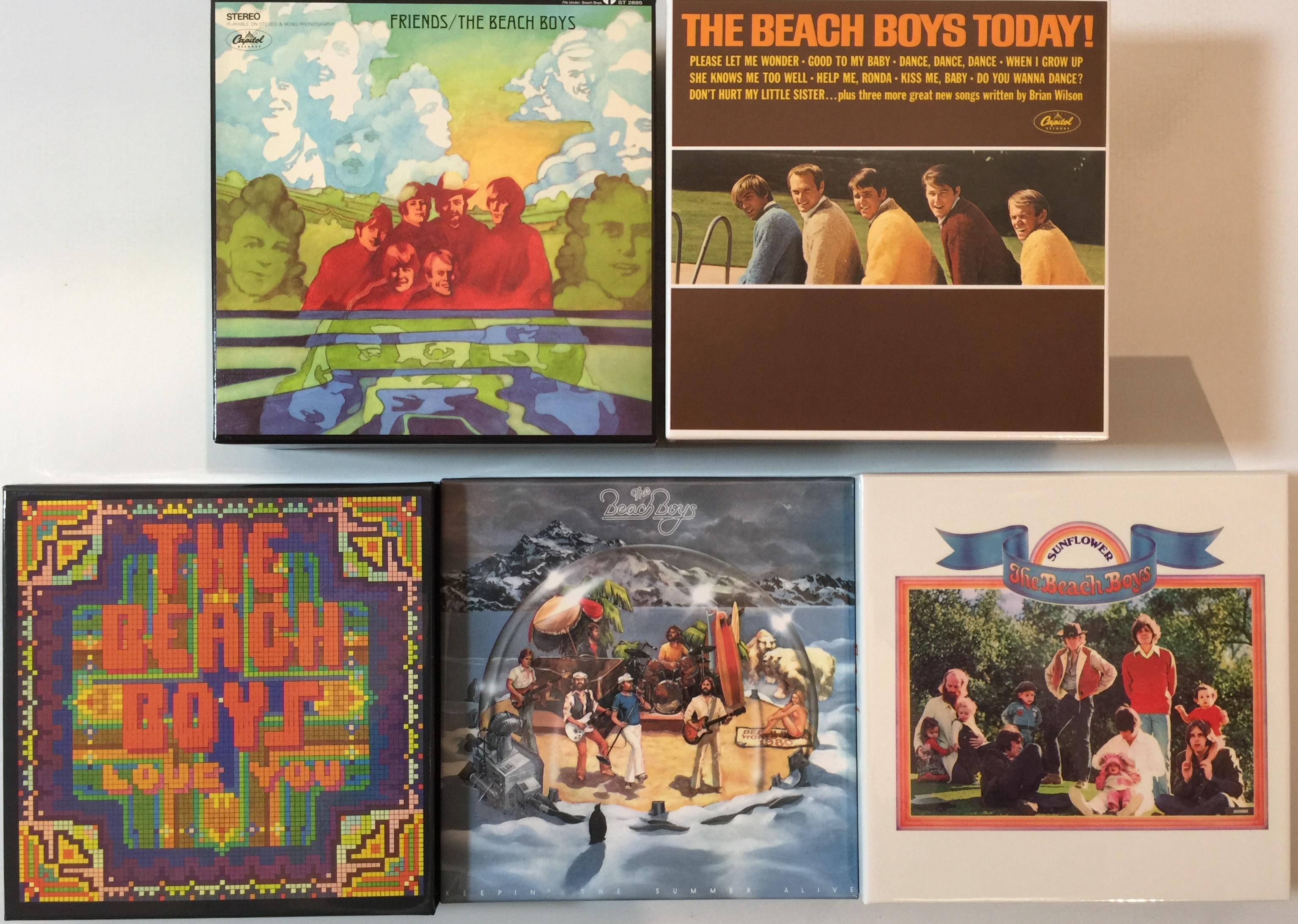 Lot 617 - THE BEACH BOYS - JAPANESE CD COLLECTION