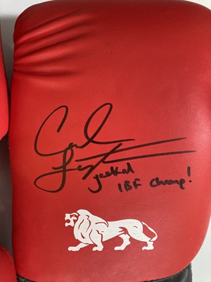 Lot 146 - SIGNED BOXING GLOVES.