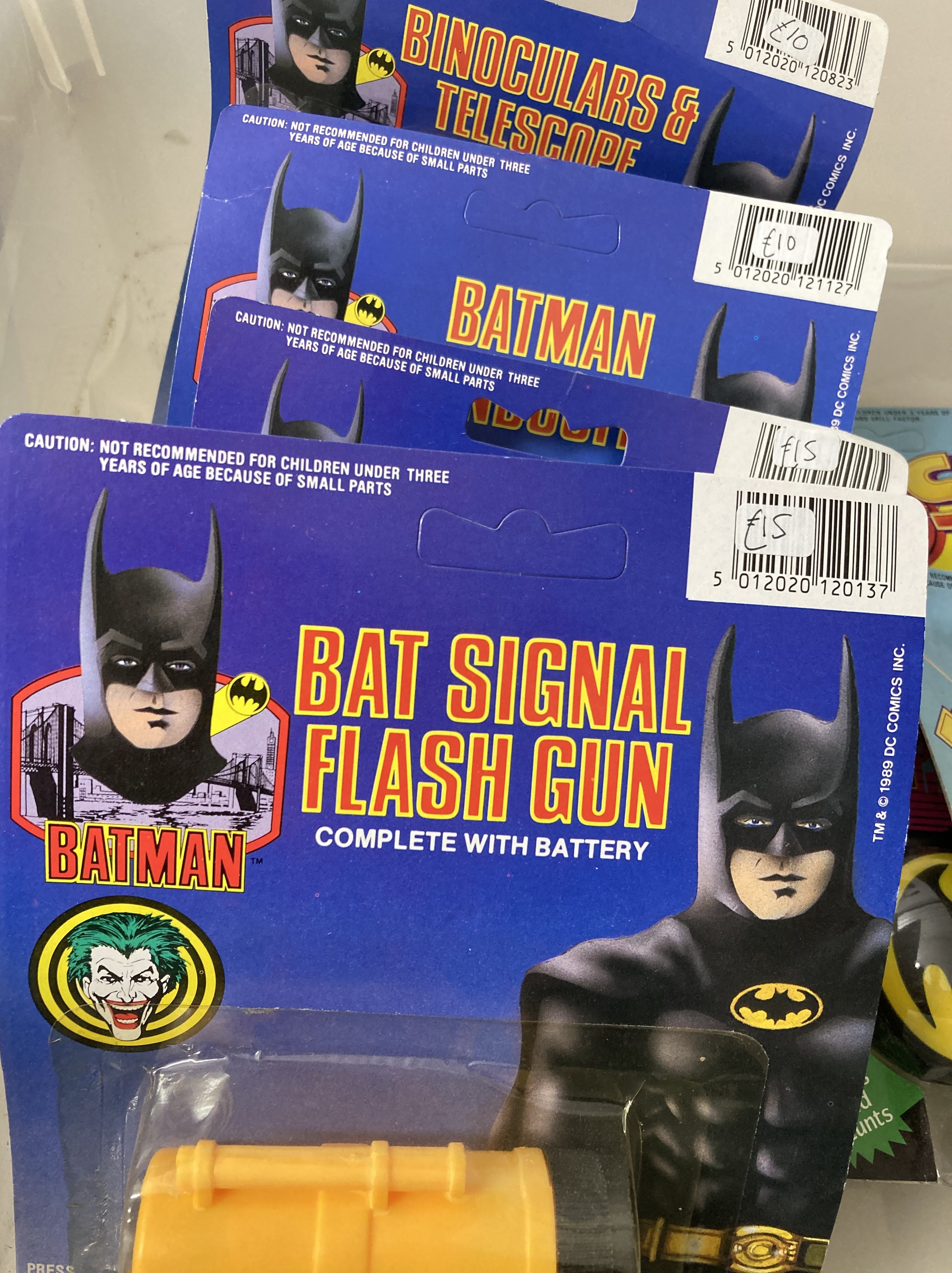 Lot 64 - BATMAN TOYS.