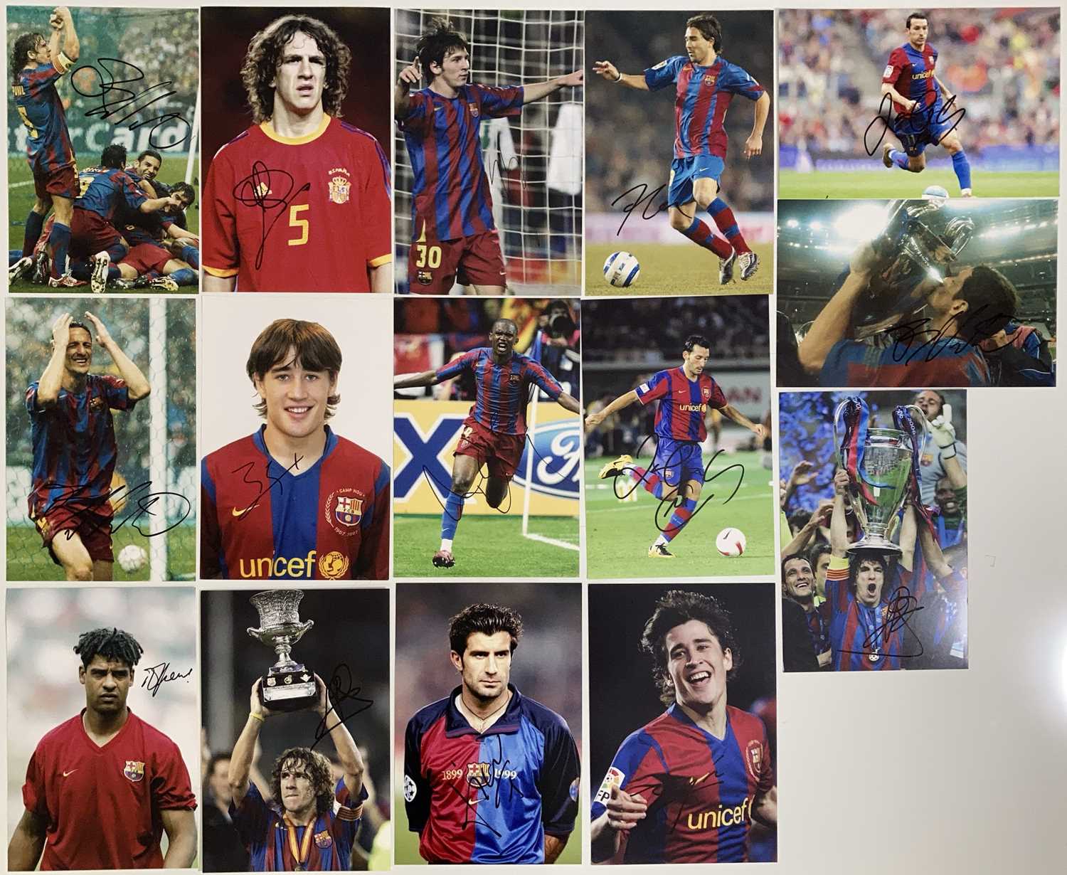 Lot 154 - FOOTBALL AUTOGRAPHS - BARCELONA STARS.