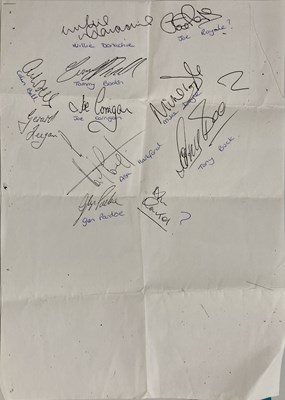 Lot 166 - FOOTBALL AUTOGRAPHS - MANCHESTER CITY.