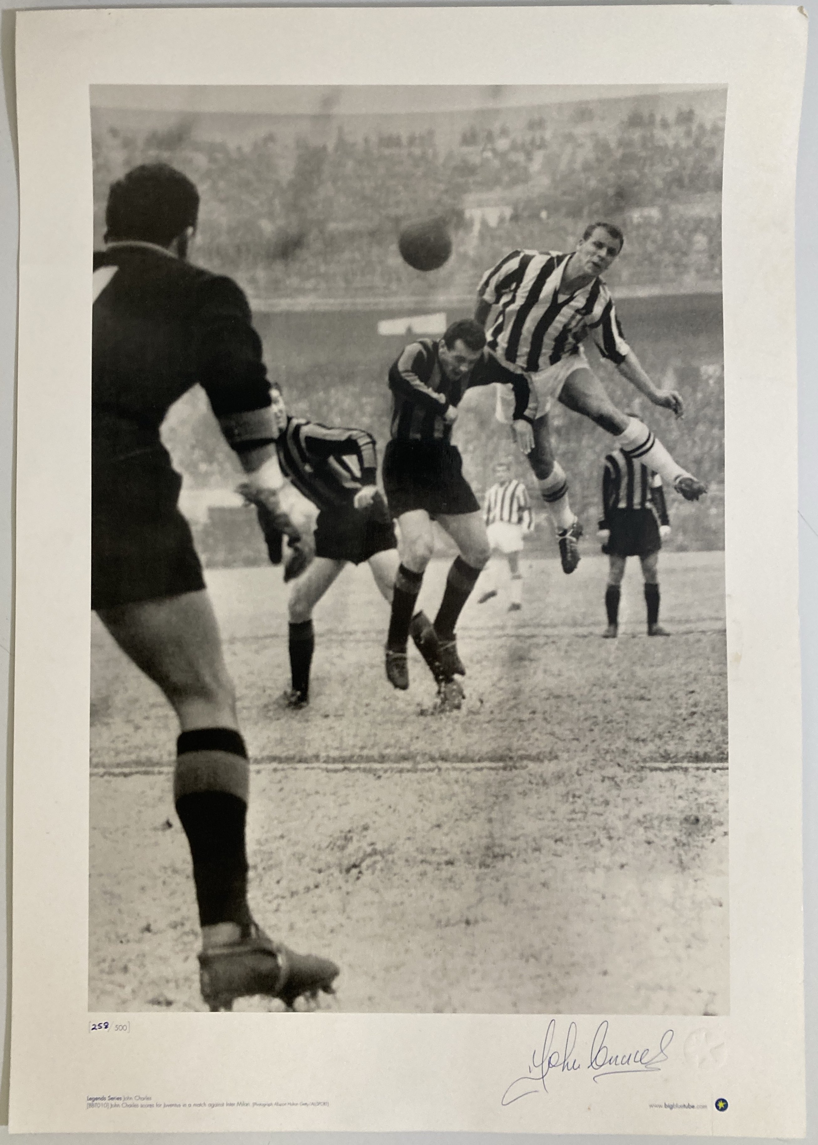 Lot 168 - FOOTBALL AUTOGRAPHS - LIMITED EDITION SIGNED