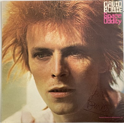 Lot 191A - DAVID BOWIE SIGNED SPACE ODDITY LP.
