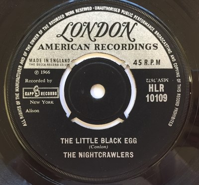 Lot 59 - THE NIGHTCRAWLERS - THE LITTLE BLACK EGG 7" (ORIGINAL UK COPY - LONDON HLR 10109)