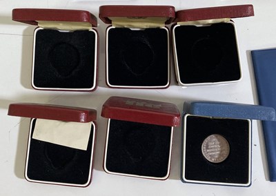 Lot 14 - COMMEMORATIVE CROWNS AND COINS SETS