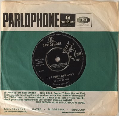 Lot 166 - THE SONS OF FRED - I, I, I (WANT YOUR LOVIN') 7" (ORIGINAL UK COPY - PARLOPHONE R 5391)
