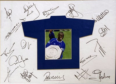 Lot 208 - FOOTBALL - CHELSEA 2001 TEAM SIGNED DISPLAY AND SHIRT SIGNED BY FRANK LAMPARD