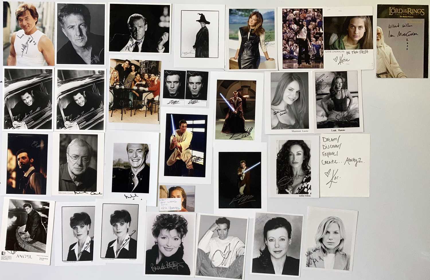 Lot 370 - FILM & HOLLYWOOD STARS SIGNED PHOTOGRAPHS