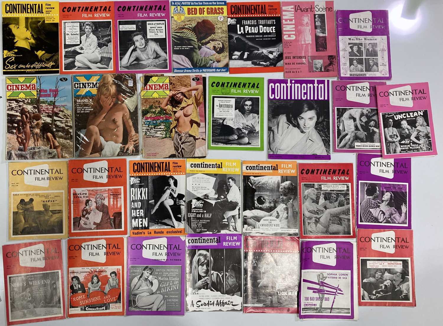 Lot 365 - INTERNATIONAL FILM MAGAZINES - CONTINENTAL FILM REVIEW ETC.