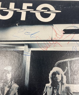 Lot 253 - UFO / WISHBONE ASH SIGNED SLEEVES